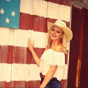 Meet your Posher, Lillian